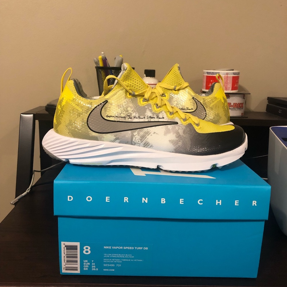 Nike Speed Zoom Vapor “Oregon” DB Trainer